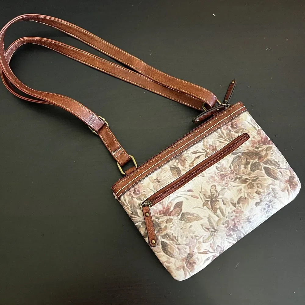 NWOT Born On Concept BOC‎ Faux Leather & Floral Crossbody Purse